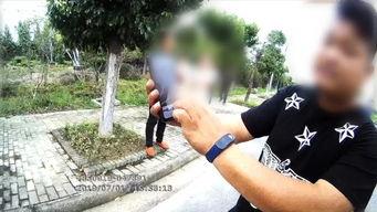 东北老太太吃瓜视频,趣味横生，展现东北风情